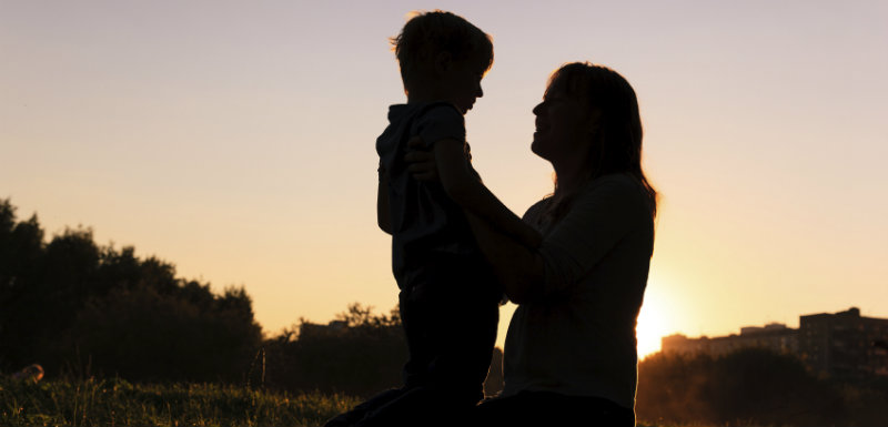 Avoir un parent schizophrène : le témoignage qui émeut la toile